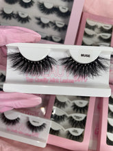 Load image into Gallery viewer, Mink Eyelashes