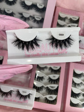 Load image into Gallery viewer, Mink Eyelashes